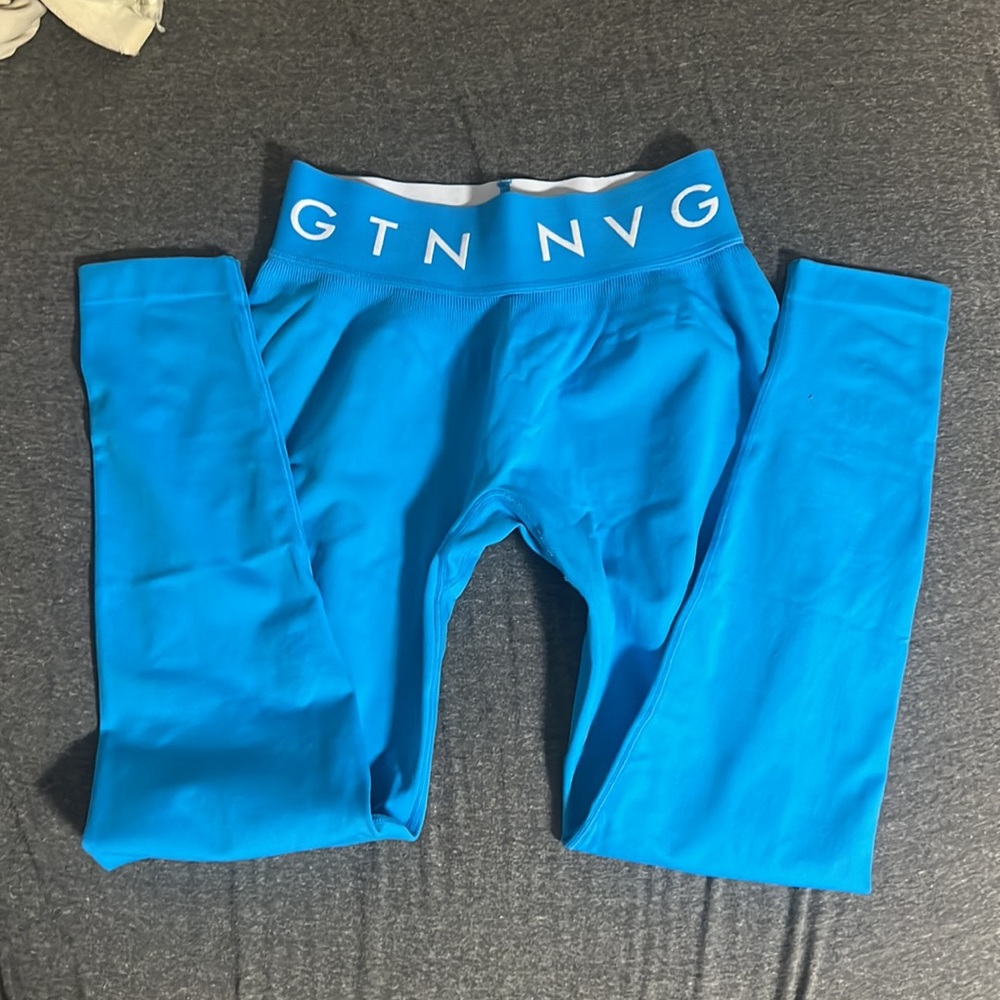 NWOT NVGTN Caribbean Sport Seamless Leggings Size Large